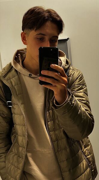  ,   Daniel, 19 ,   ,   