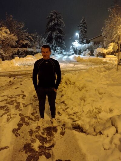  ,   Stefan, 46 ,   c 