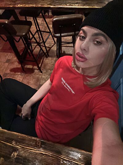  ,   Zhanna, 32 ,   c , 