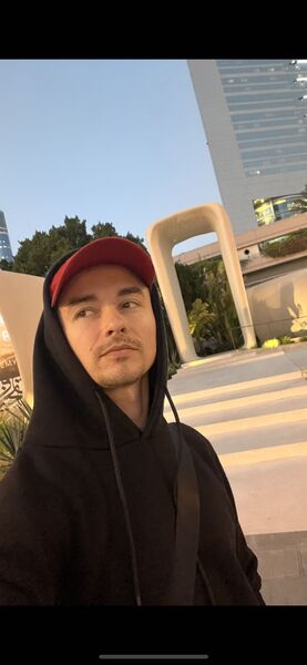  ,   John, 32 ,   ,   