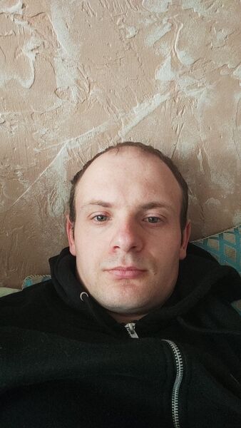  ,   Dumitru, 32 ,   ,   