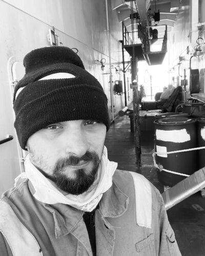  ,   Denis, 30 ,     , c 