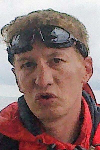  ,   Liam, 44 ,   ,   , c 