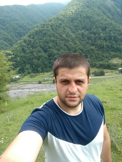  ,   Giga, 33 ,   ,   , c 