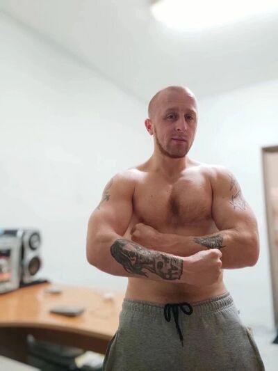  ,   Andrei, 31 ,   ,   