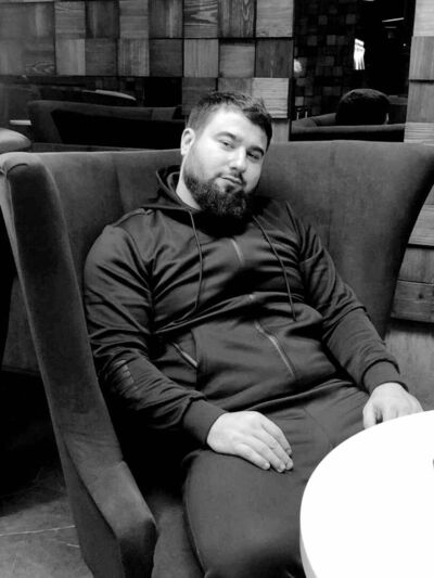  ,   Adlan, 31 ,   ,   , c , 