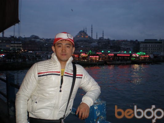  ,   Eduard, 42 ,   