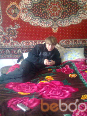  ,   Artem, 32 ,   ,   , c 