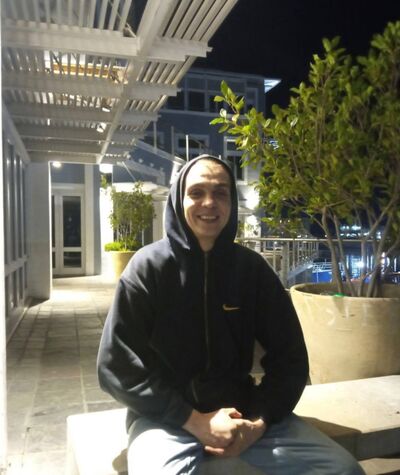  ,   Meet, 32 ,   ,   