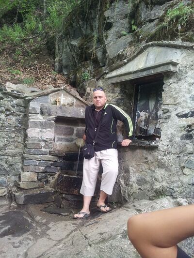  ,   Toli, 47 ,   