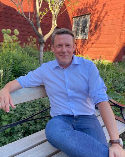  ,   Alexander, 60 ,     , c 