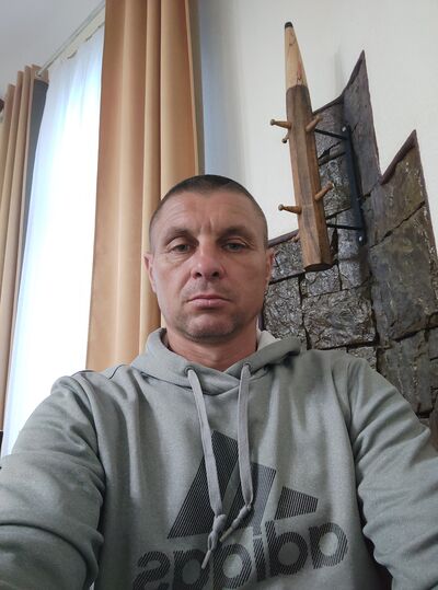  ,   Michael, 42 ,   ,   , c , 
