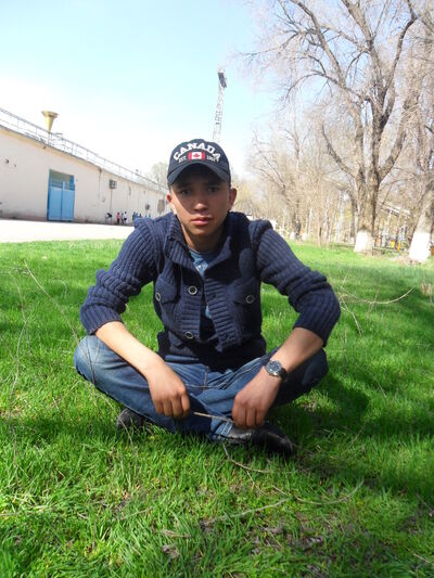  ,   Erik, 36 ,   
