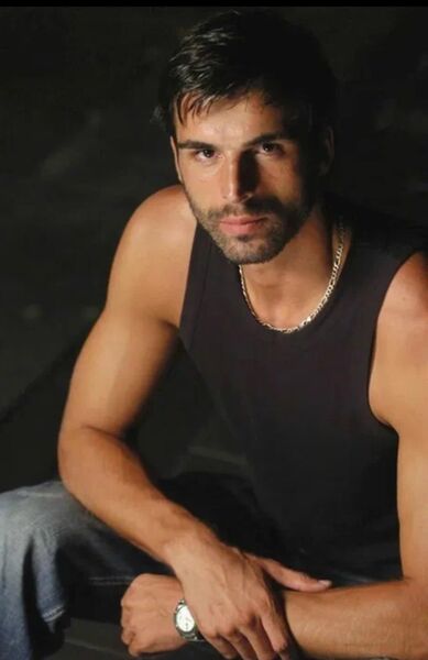  ,   Mehmet, 43 ,   ,   