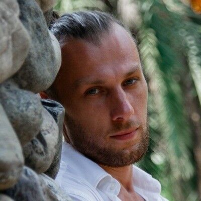  ,   Artem, 39 ,   ,   , c 
