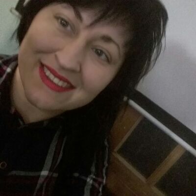 ,   Inna, 41 ,  