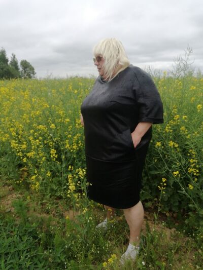  ,   Lara, 54 ,     , c 