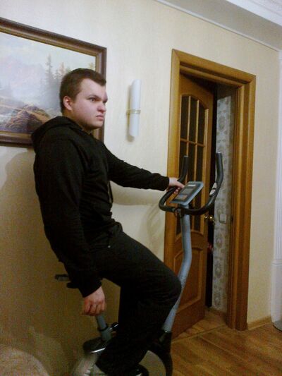  ,   Alex, 35 ,   