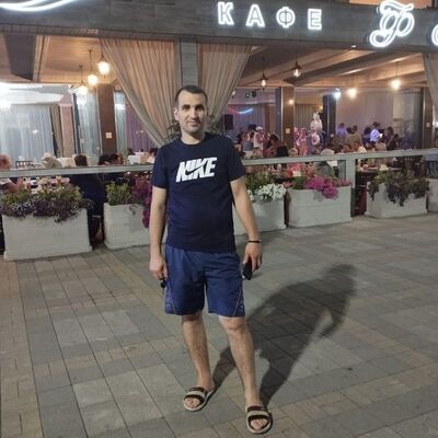  ,   Karen, 36 ,   ,   