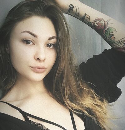  ,   Katya, 29 ,  