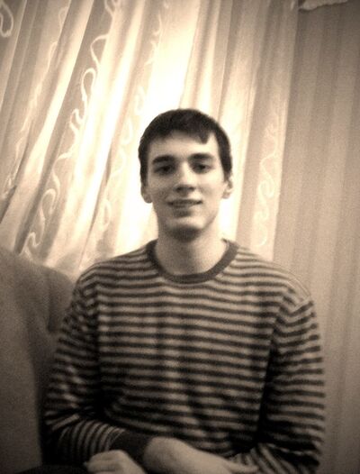  ,   Artur, 29 ,   ,   , c 