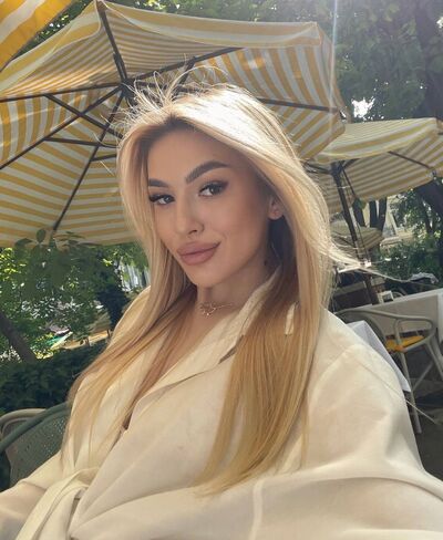  ,   Darya, 29 ,   ,   