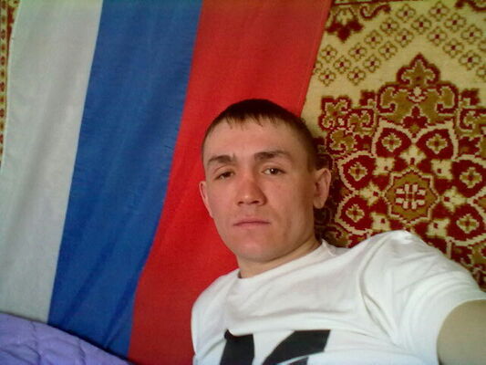  ,   Konstantin, 37 ,  