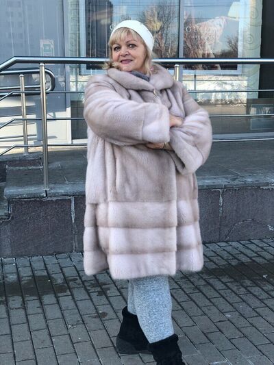  ,   Elena, 61 ,   ,   , c 