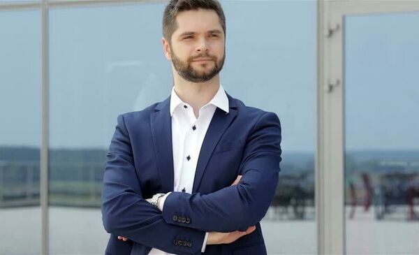  ,   Jon, 38 ,   ,   , c 