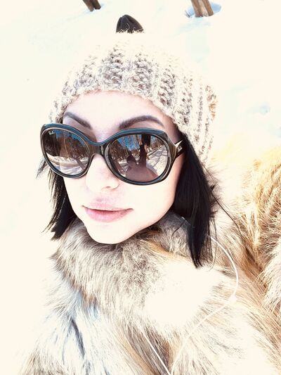  ,   Veronika, 41 ,   ,   