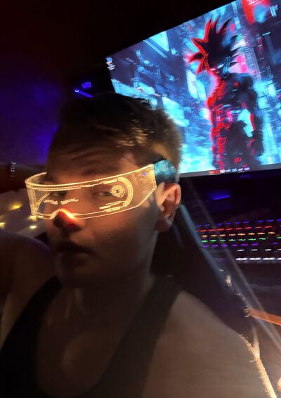  ,   Daniil, 24 ,   ,   