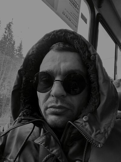  ,   Nikita, 37 ,   ,   