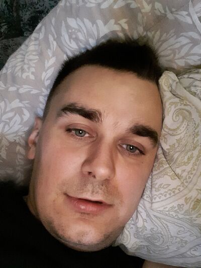  ,   Nik, 35 ,   ,   