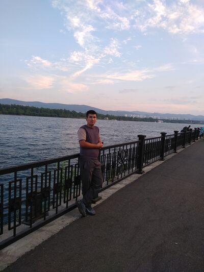  ,   Akram, 28 ,   ,   