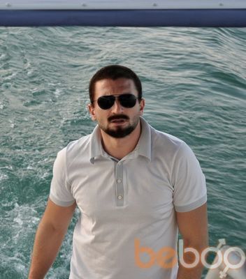  ,   Ali, 40 ,   