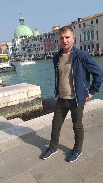   ,   Vitalie, 44 ,   ,   , c , 