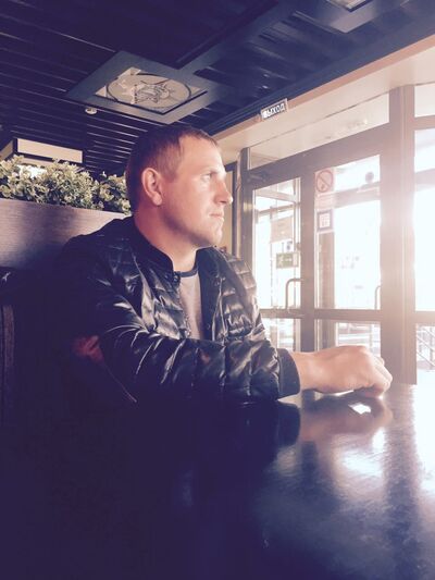  ,   DMITRY, 37 ,   ,   
