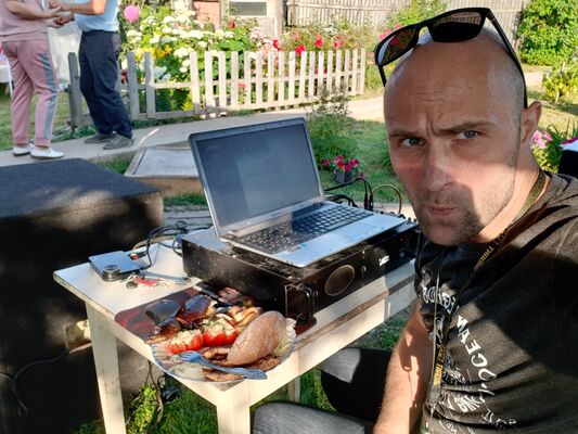  ,   Pavel, 36 ,   ,   , c , 
