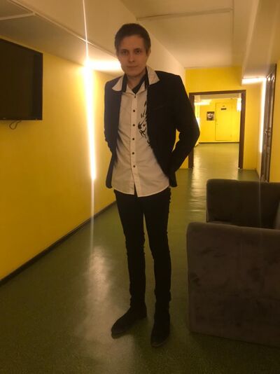 Albertson,   Axel, 28 ,   c , 