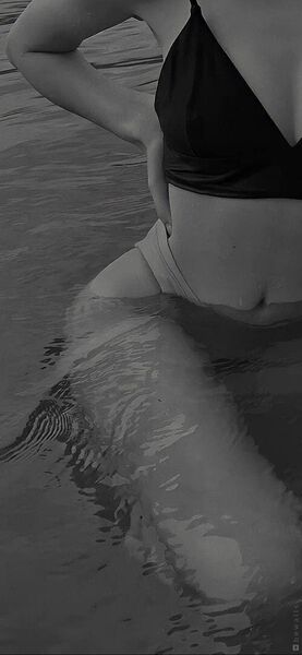  ,   Sasha, 22 ,   ,   