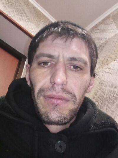  ,   Ruslan, 35 ,   ,   