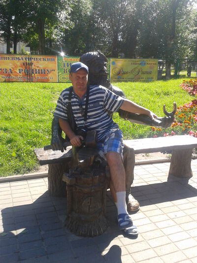   ,   Alex, 50 ,   