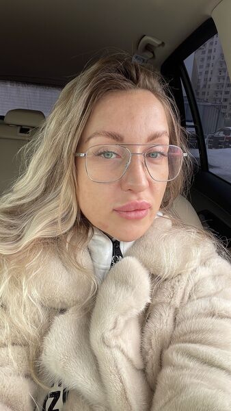  ,   Nina, 40 ,   ,   