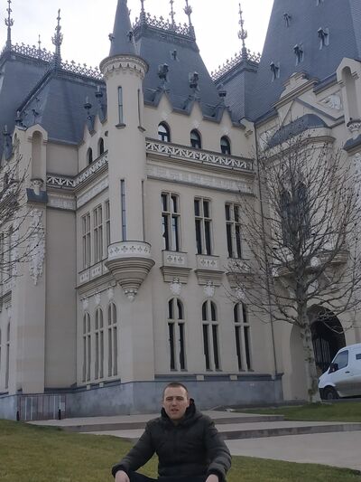  ,   Alex, 33 ,   ,   , c 