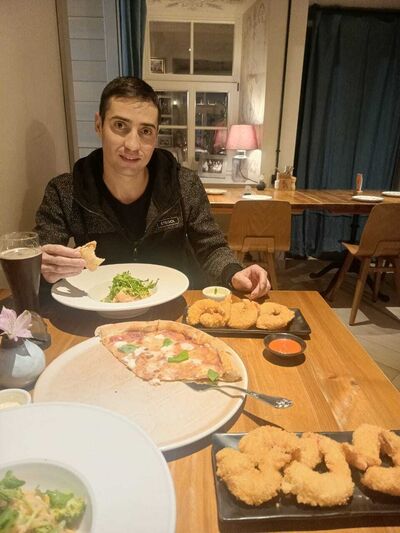  ,   Slava, 33 ,   ,   