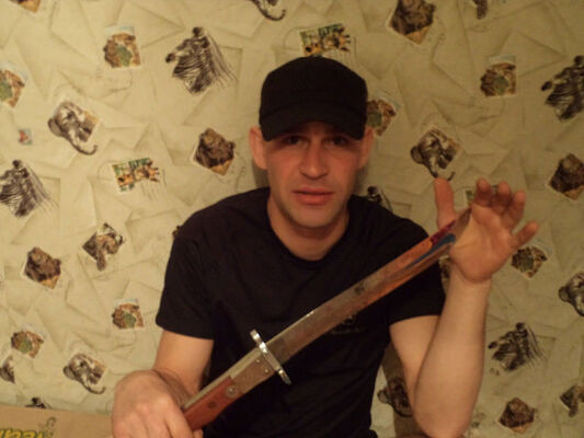  ,   Valentin, 44 ,   ,   , c 