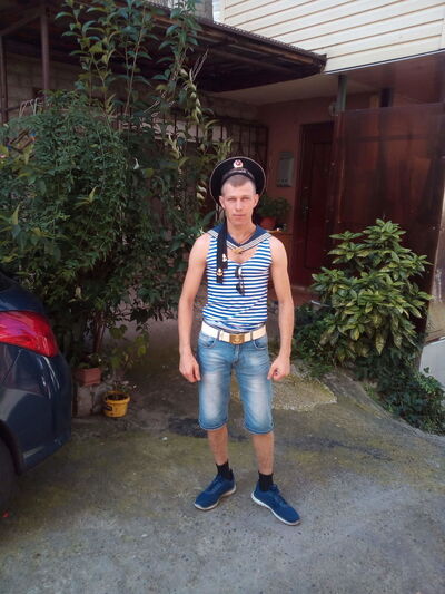 ,   MoreMen, 41 ,   ,   , c 