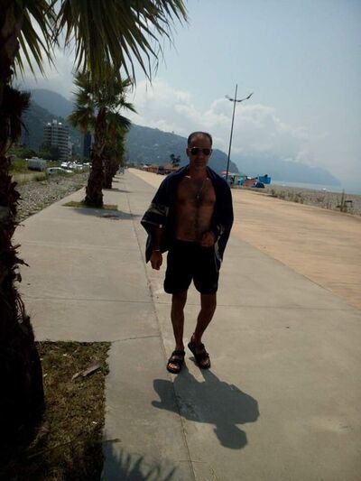  ,   Gia, 48 ,   ,   , c 