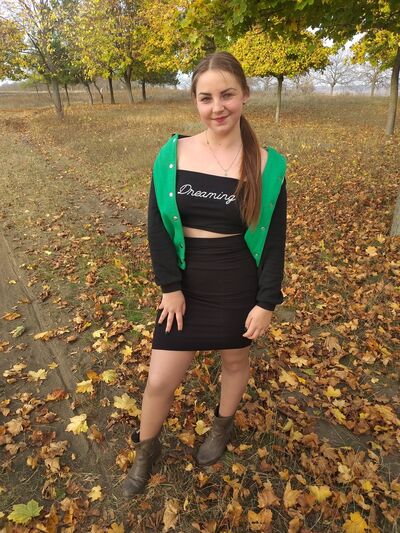  ,   Valeria, 25 ,   ,   , c 