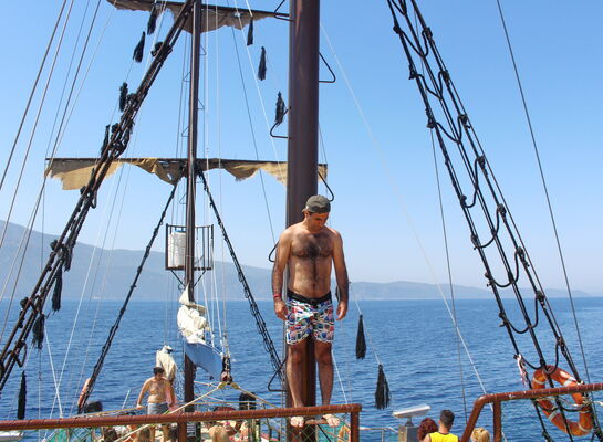  ,   Huseyn, 43 ,   ,   